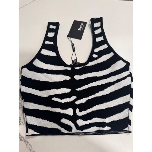 Zebra Print Knit Crop Top Medium By Hera Collection Sleeveless Black & White - Picture 2 of 4